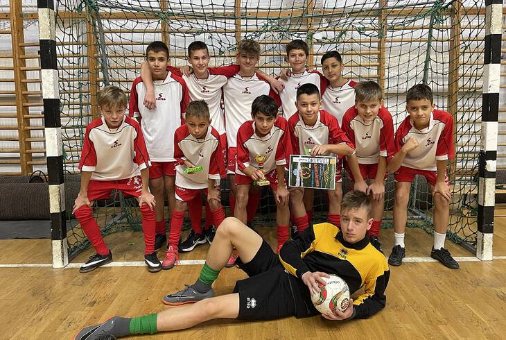 Siker a Bar�ts�g Kup�n is