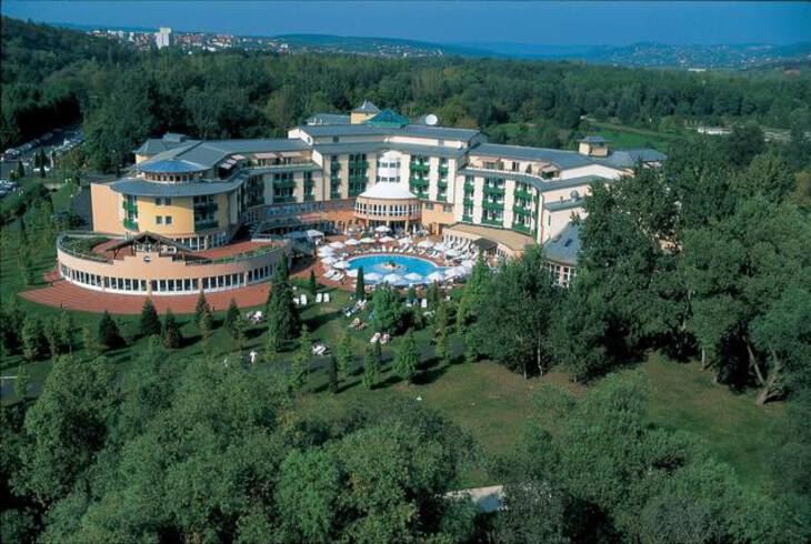 Lotus Hotel plyaorientcis nap